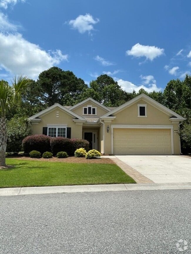 Building Photo - Gorgeous One-Level Ranch Style Home in The...
