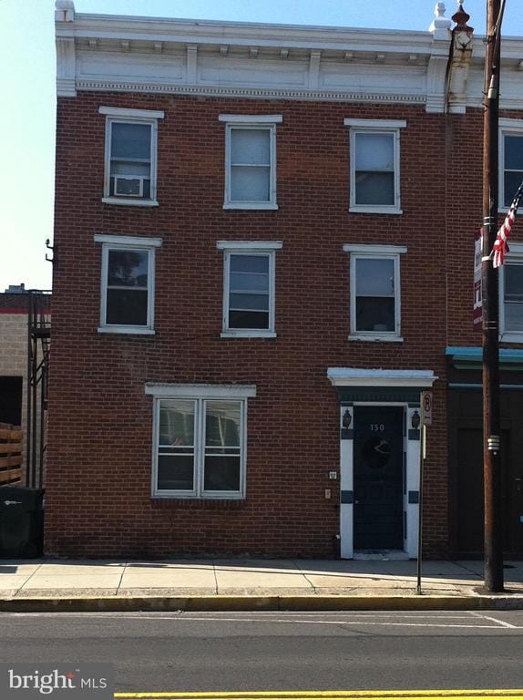 Building Photo - 130 W Main St Unit 4