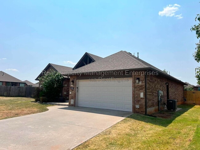 Photo - 6240 NW 158th St