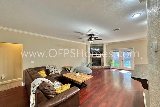4559 Hermosa Rd
