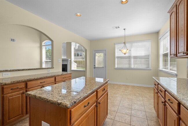 Building Photo - 6007 Marble Hollow Ln Rental
