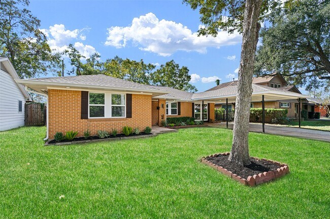 Photo - 855 Judiway St Casa