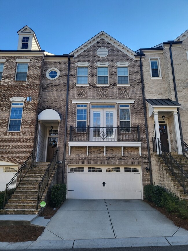 Photo - 2802 Avington Ln SE