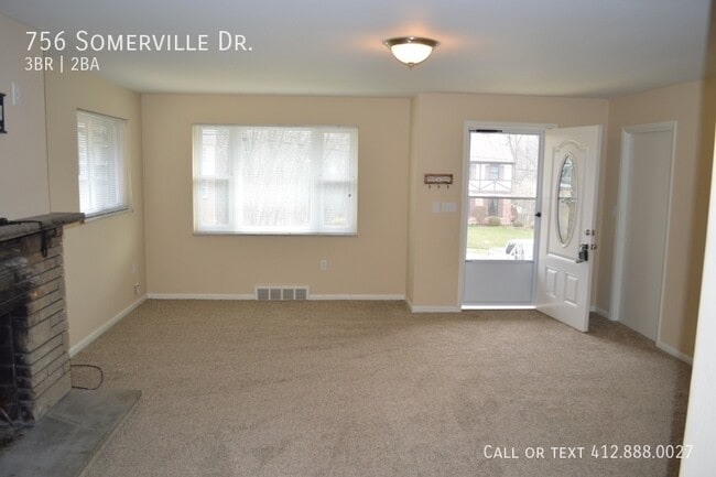 Photo - 756 Somerville Dr