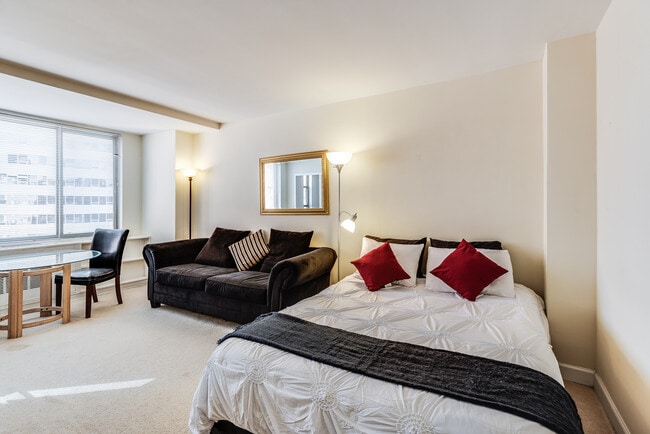 Photo - 1121 ARLINGTON Blvd