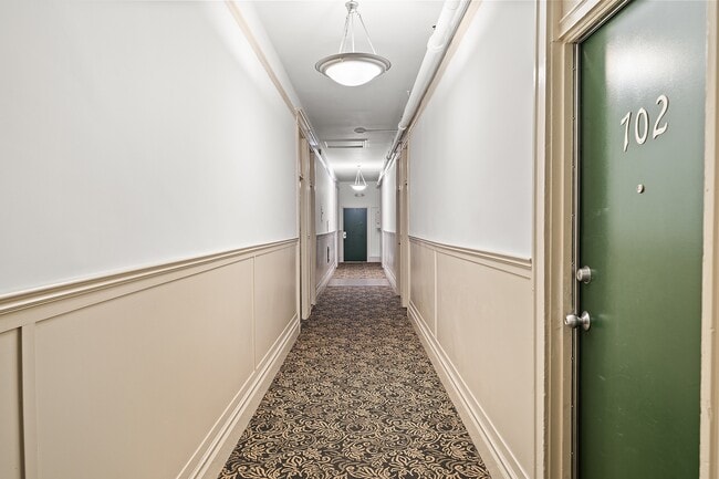 The Cornelia Suites