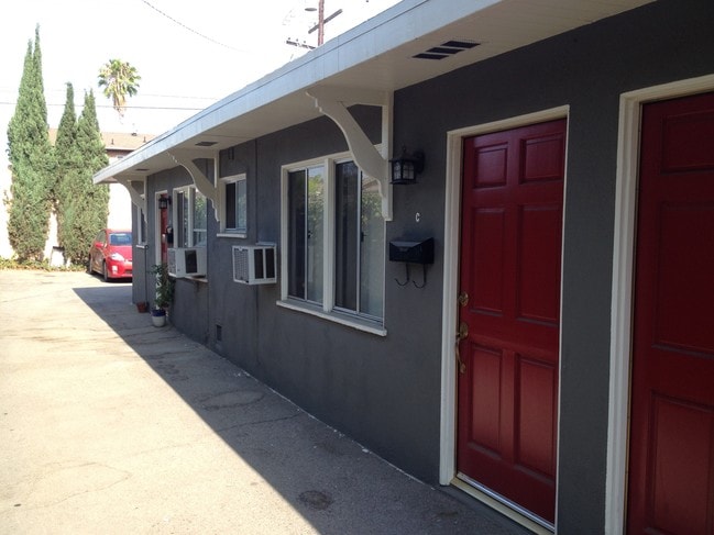 Photo - 5629 Cleon Ave Unidad APT C
