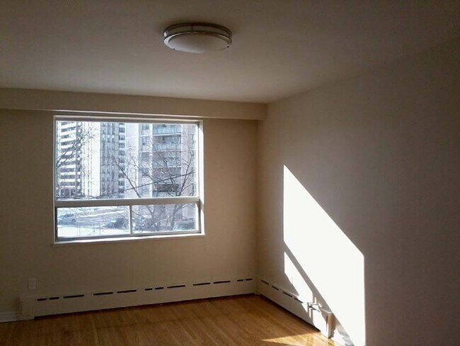 Photo - 104 Rajah Street