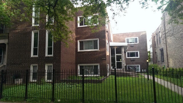 Photo - 1333 W Pratt Blvd House