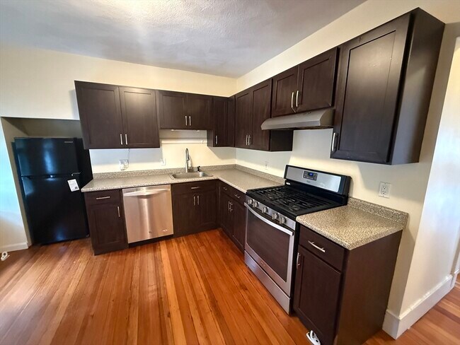 Photo - 282 Belmont St Apartment Unit 3