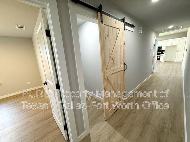 Photo - 2015 Stuart St Unit A