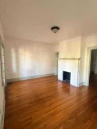 Photo - 21 E 34th St
