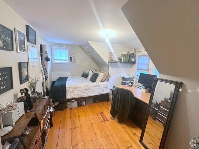 Building Photo - 30 Rogers Ave Unit 3 Rental