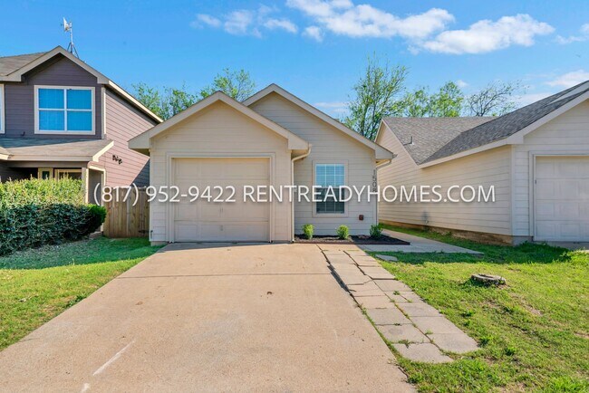 Photo - 1508 Pine Ln