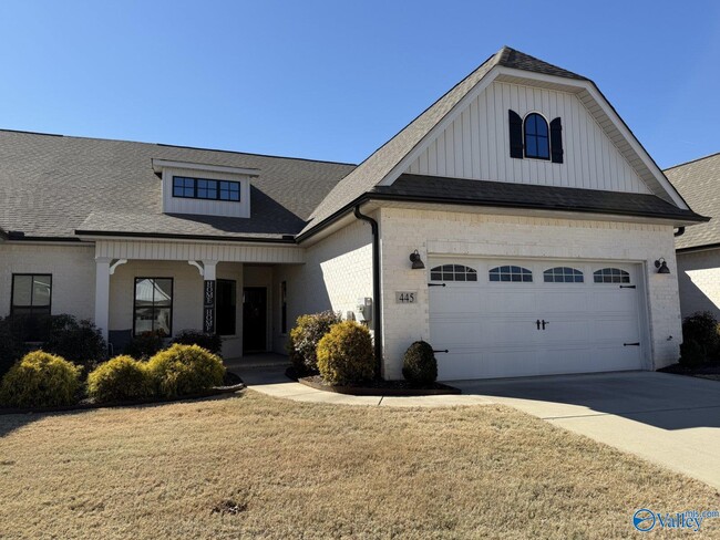 Building Photo - 445 Legend Oak Way SW