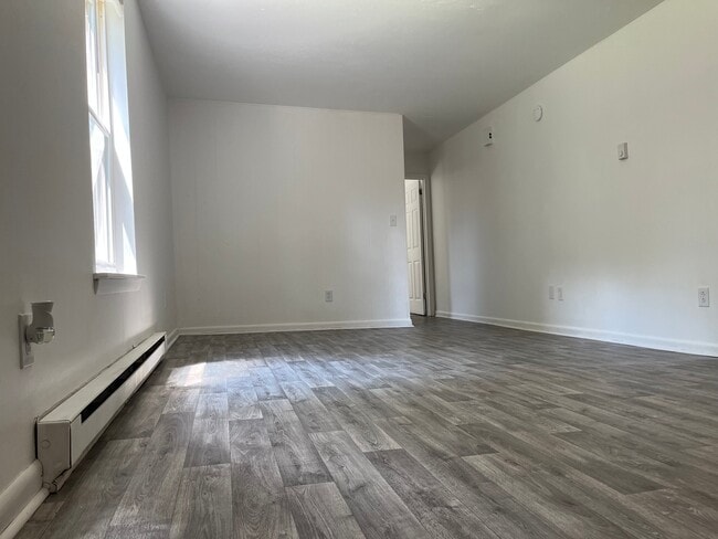 145 Hendricks Blvd