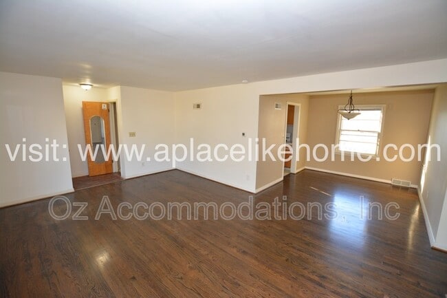 Photo - 4952 N Garfield Ave