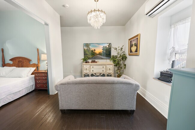 Sala de estar - 217 N Sibley Ave Unidad 2