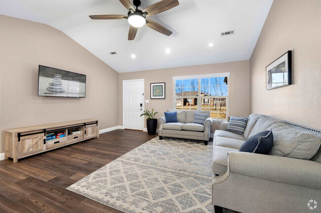 Building Photo - 3109 SW Wentworth Ave Unit ID1221929P Rental