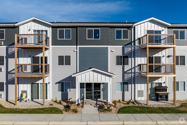 Split Rock Village Apartments & Townhomes