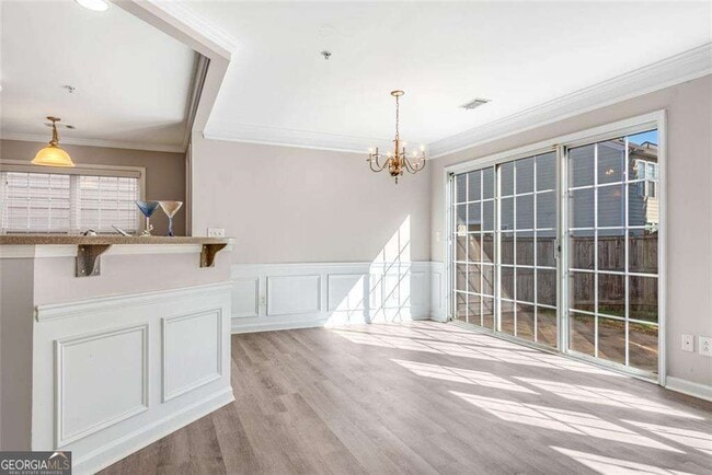 Photo - 268 Balaban Cir