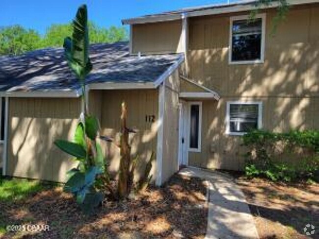 Building Photo - Townhome in Ormond Beach