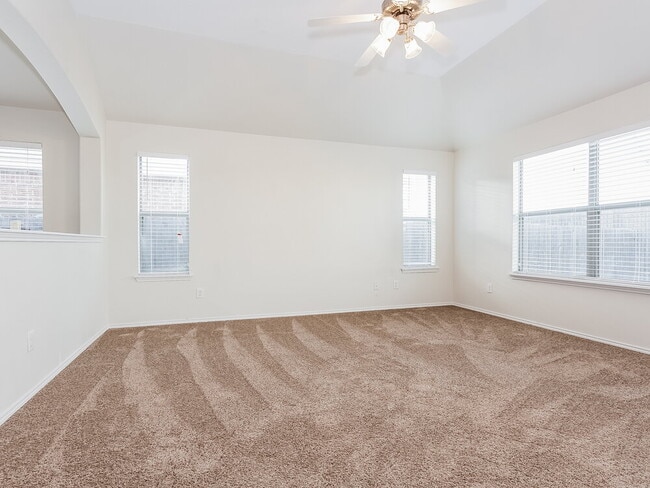 6420 Spring Ranch Dr