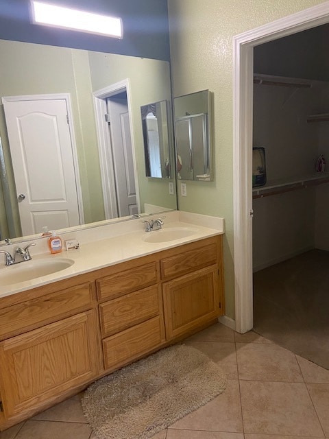 double vanity sink - 8113 Laguna Brook Way Unit B master -private