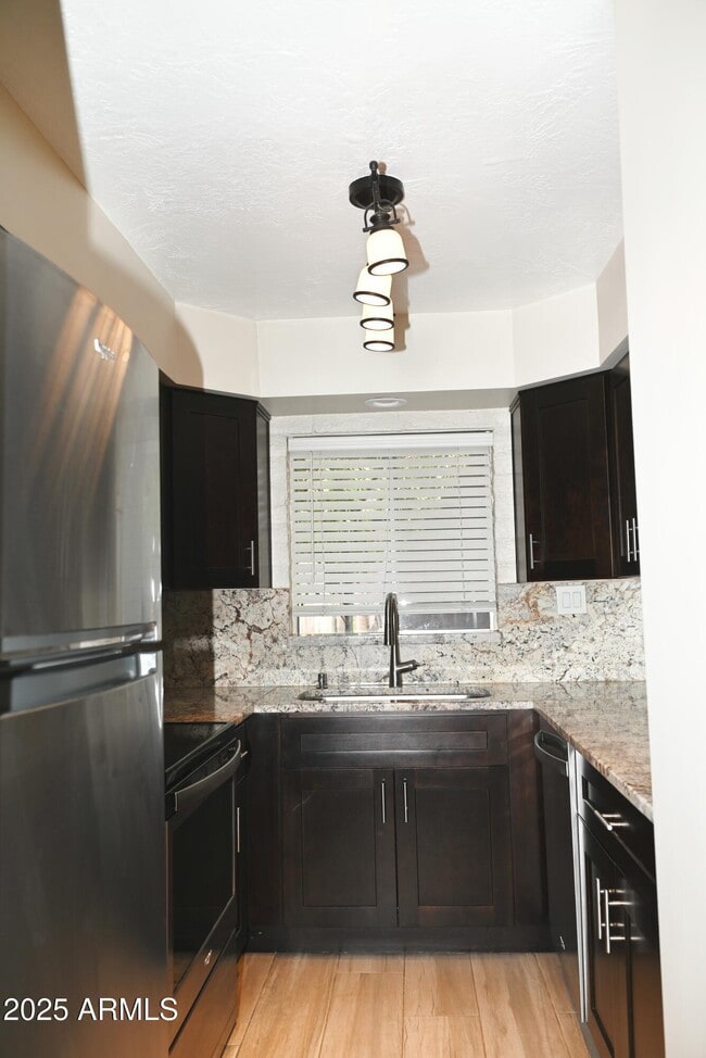 Photo - 3066 N 32nd St Unidad 373