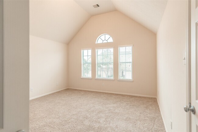 Photo - 14623 Roaring Fork Ln