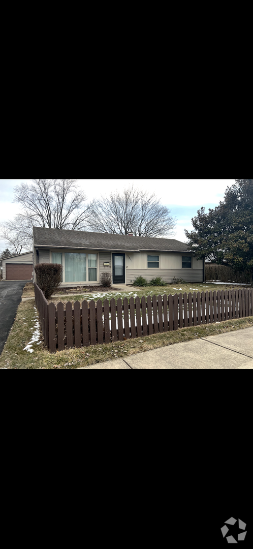 Building Photo - 5411 Plainfield Rd Rental