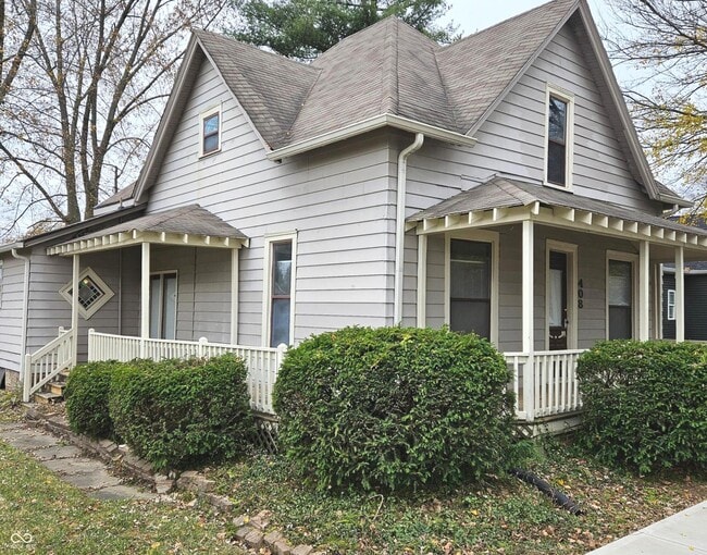 Photo - 408 S Main St