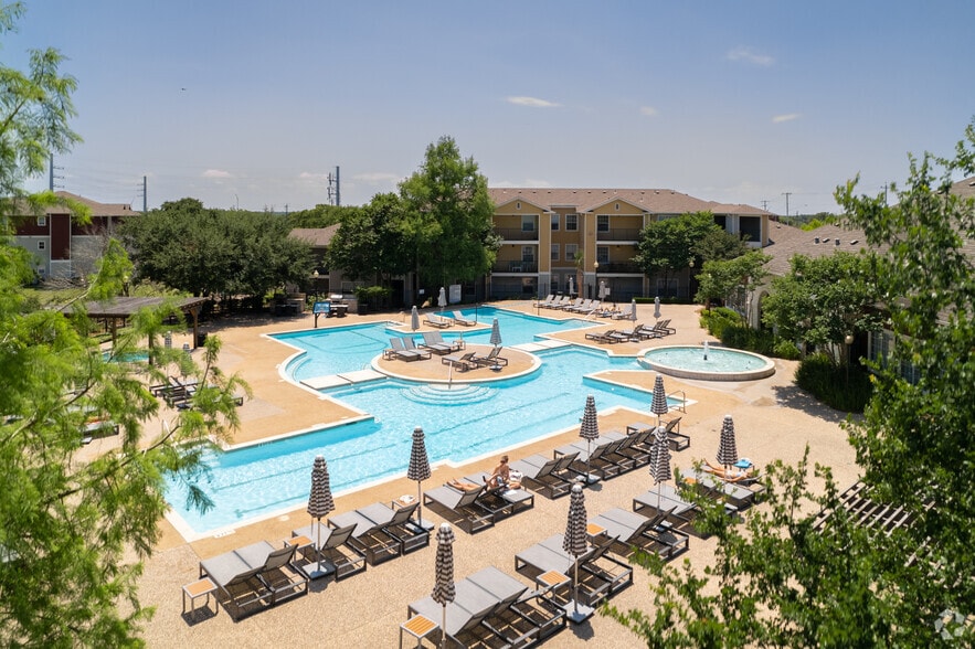 Resort-Style Pool