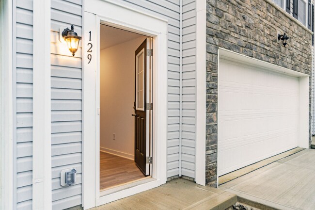 Photo - 129 Dusky Willow Dr