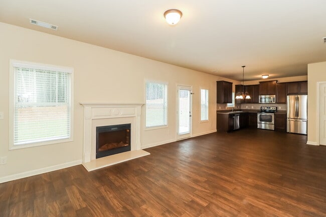 Photo - 1305 Little Hampton Dr