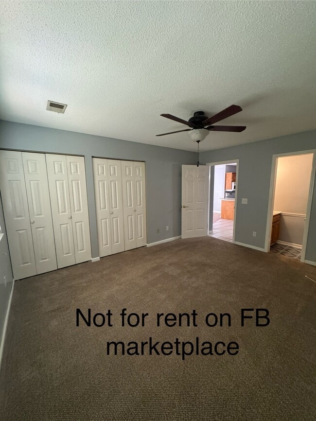 Photo - 160 Willow Creek Blvd