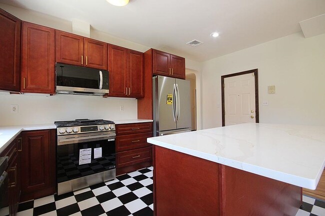 Photo - 126 Washington St Unit 1