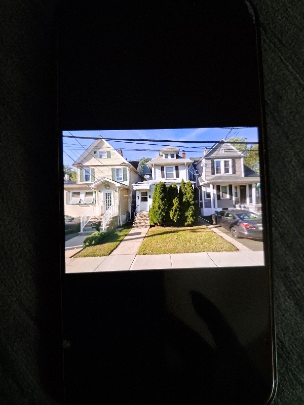 Building Photo - 37 Williams St Unit 1