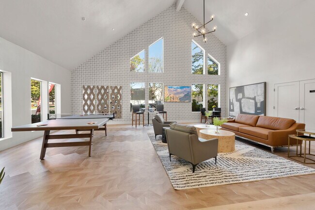 Photo - AVIA Lofts on Parkway