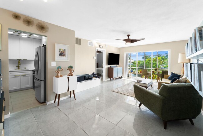 Photo - 3000 NE 16th Ave Unidad 312