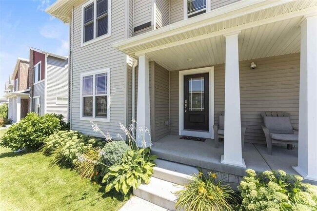 Photo - 123 Milky Way