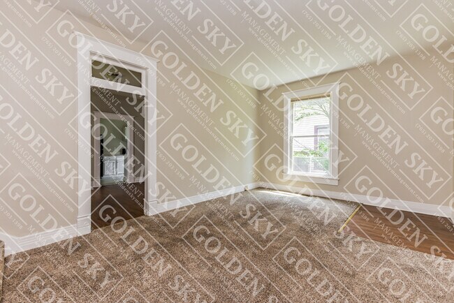 Photo - 316 N Vine St