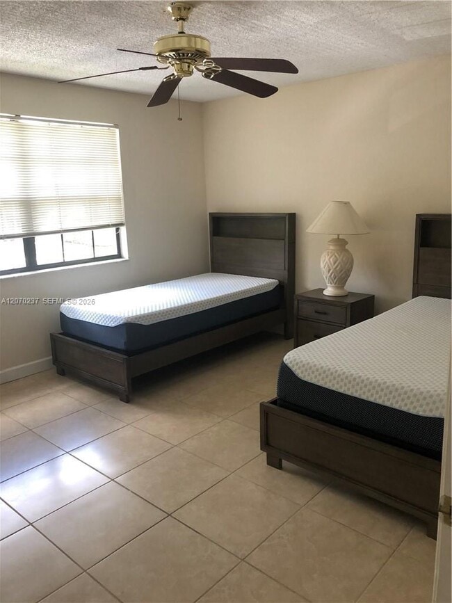 Photo - 6650 Montego Bay Blvd Unidad B