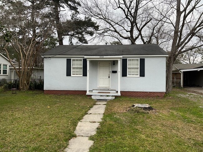 Building Photo - SOUTH DOWNS COTTAGE