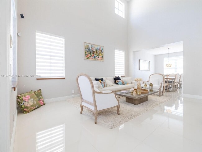 Photo - 862 Sunflower Cir
