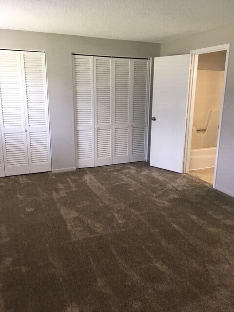 Photo - Oakwood Square Townhomes