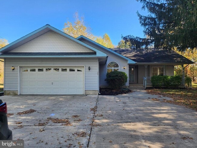 Building Photo - 144 Carranza Rd