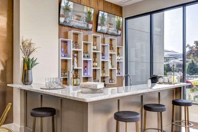 Residences at Arlington Heights