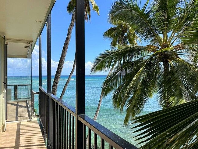 Photo - Gold Coast, Tropic Seas - 2BR/2BA/Street Parking Only
