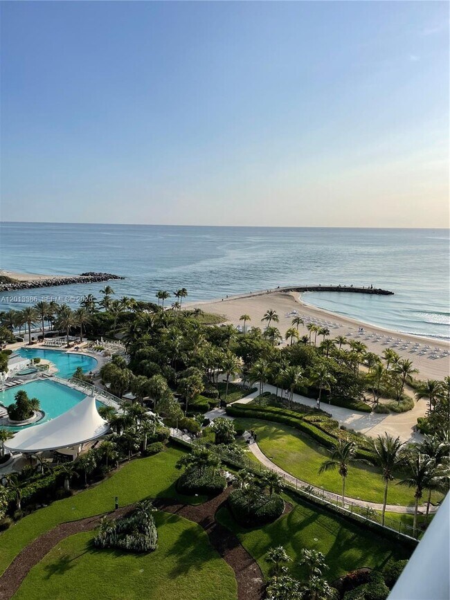 10275 Collins Ave Unit 901